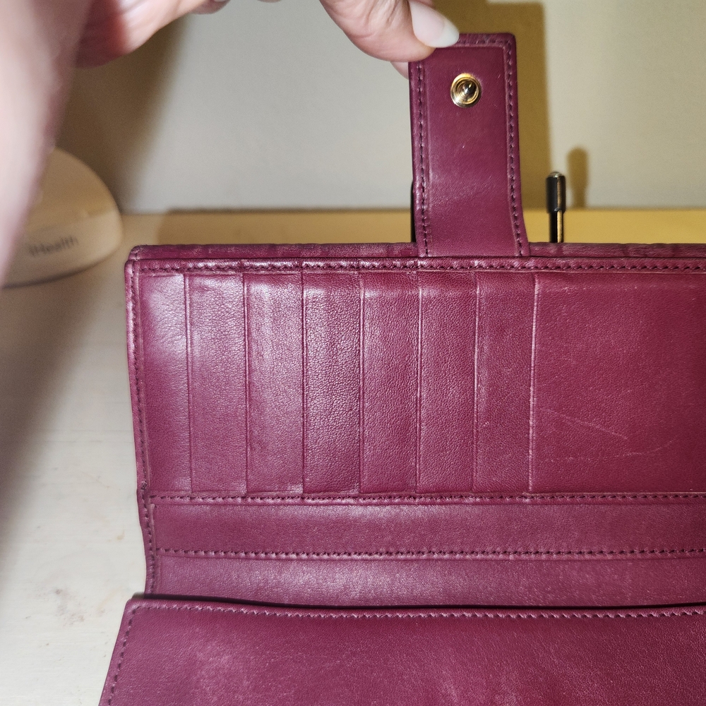Gucci Plum Leather Continental Wallet - Embossed Monogram Comes With Dust Bag. - Picture 10 of 16